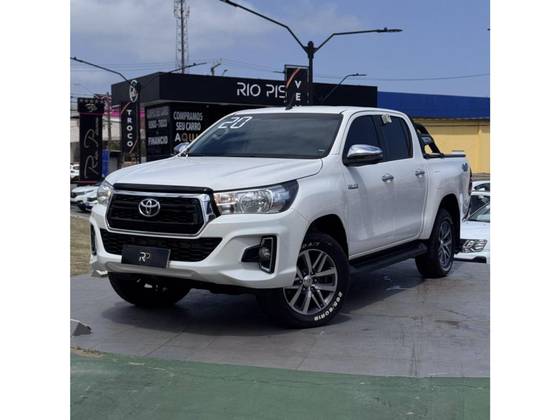 TOYOTA HILUX 2.8 SRV 4X4 CD 16V DIESEL 4P AUTOMÁTICO